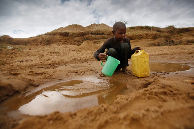 THE WORLD AND WATER-RELATED PROBLEMS. 2 billion people have no access to clean drinking water at all