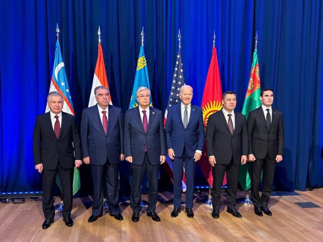 Участие во встрече глав государств Центральной Азии и Соединённых Штатов Америки