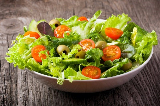 Salads are an abundant source of essential vitamins and minerals. By incorporating them into our diet, we can mitigate the risk of developing obesity and type 2 diabetes. Juicy and tender lettuce, being one of the lowest-calorie vegetables, provides only 