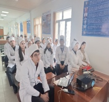 Семинар бахшида ба ҷашни Сада баргузор гардид