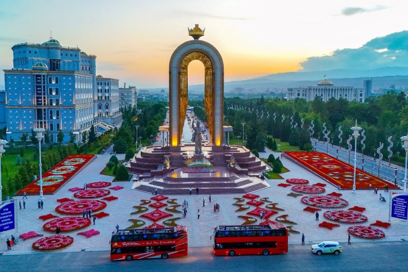           ШУКР ГӮӢ, НЕЪМАТАТ АФЗУН ШАВАД…