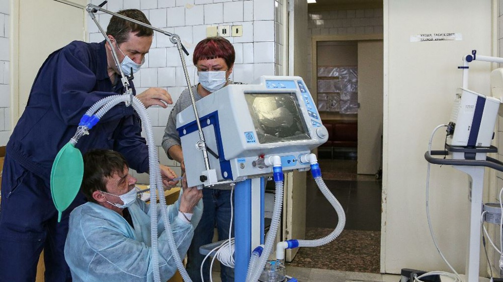 В Таджикистане скоро начнется серийное производство аппаратов ИВЛ 