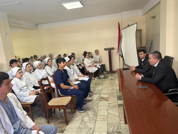 МУЛОҚОТИ ДЕКАНИ ФАКУЛТЕТИ ТИББИИ № 2 БО ДОНИШҶӮЁН