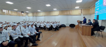 ВОХӮРӢ БО ДОНИШҶӮЁНИ КУРСИ 2-И ФАКУЛТЕТИ ТИББӢ ДАР ПАРТАВИ ПАЁМИ ПЕШВОИ МИЛЛАТ