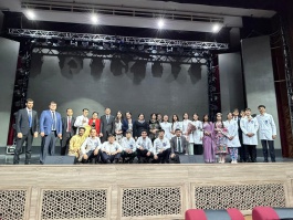 ДОНИШҶӮЁНИ ДОНИШГОҲ ДАР ДАВРИ АВВАЛИ МАҲФИЛИ “ЗАРИФОН” СОЗОВОРИ ҶОЙИ НАМОЁН ГАРДИДАНД