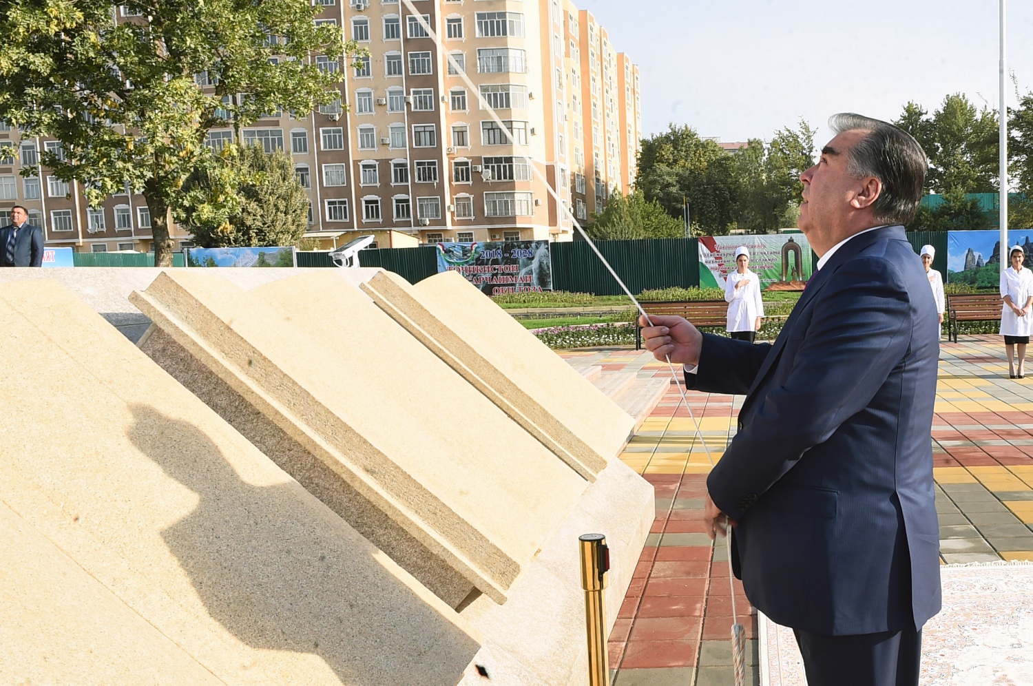 Основатель мира и национального единства – Лидер нации, Президент Республики Таджикистан уважаемый Эмомали Рахмон