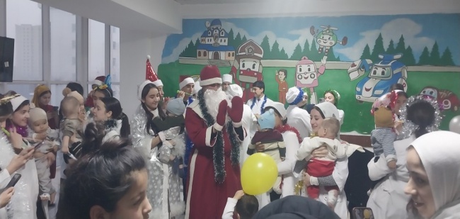 YOUNG PATIENTS OF THE SI "ISTIKLOL MEDICAL COMPLEX" WERE CONGRATULATED ON THE UPCOMING NEW YEAR