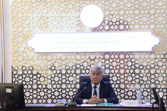 Заседание Ректората Таджикского государственного медицинского университета имени Абуали ибни Сино