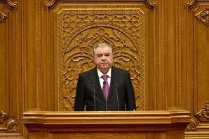 ПАЁМИ ПРЕЗИДЕНТ - РАҲНАМОИ МУҲИМ БАРОИ БАЛАНД БАРДОШТАНИ МАЪРИФАТИ СИЁСӢ ВА КАСБИИ КОРМАНДОНУ ДОНИШҶӮЁН