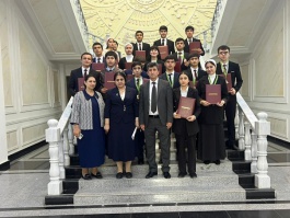 БАРГУЗОРИИ МАРОСИМИ СУПОРИДАНИ ҶОИЗАҲО БА ҒОЛИБОНИ ОЛИМПИАДАИ БАЙНАЛМИЛАЛӢ