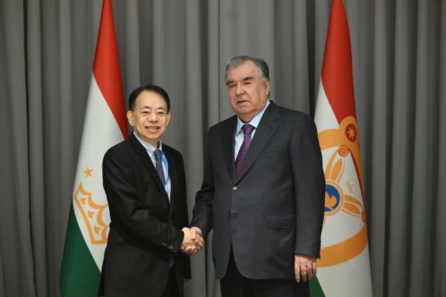 President of the Republic of Tajikistan, Leader of the Nation, Honorable Emomali Rahmon, met with the President of the Asian Development Bank, Mr. Masatsugu Asagawa