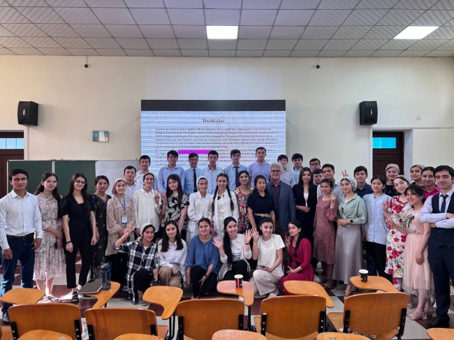 Международный тренинг, посвященный Недели молодежи Таджикистана