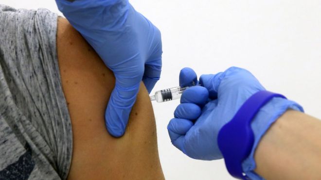 В ВОЗ сообщили сроки начала массовой вакцинации от коронавируса 